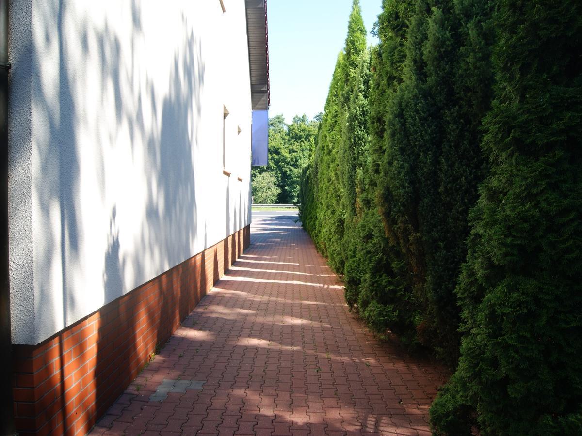 Hotel Jola Września Exterior foto